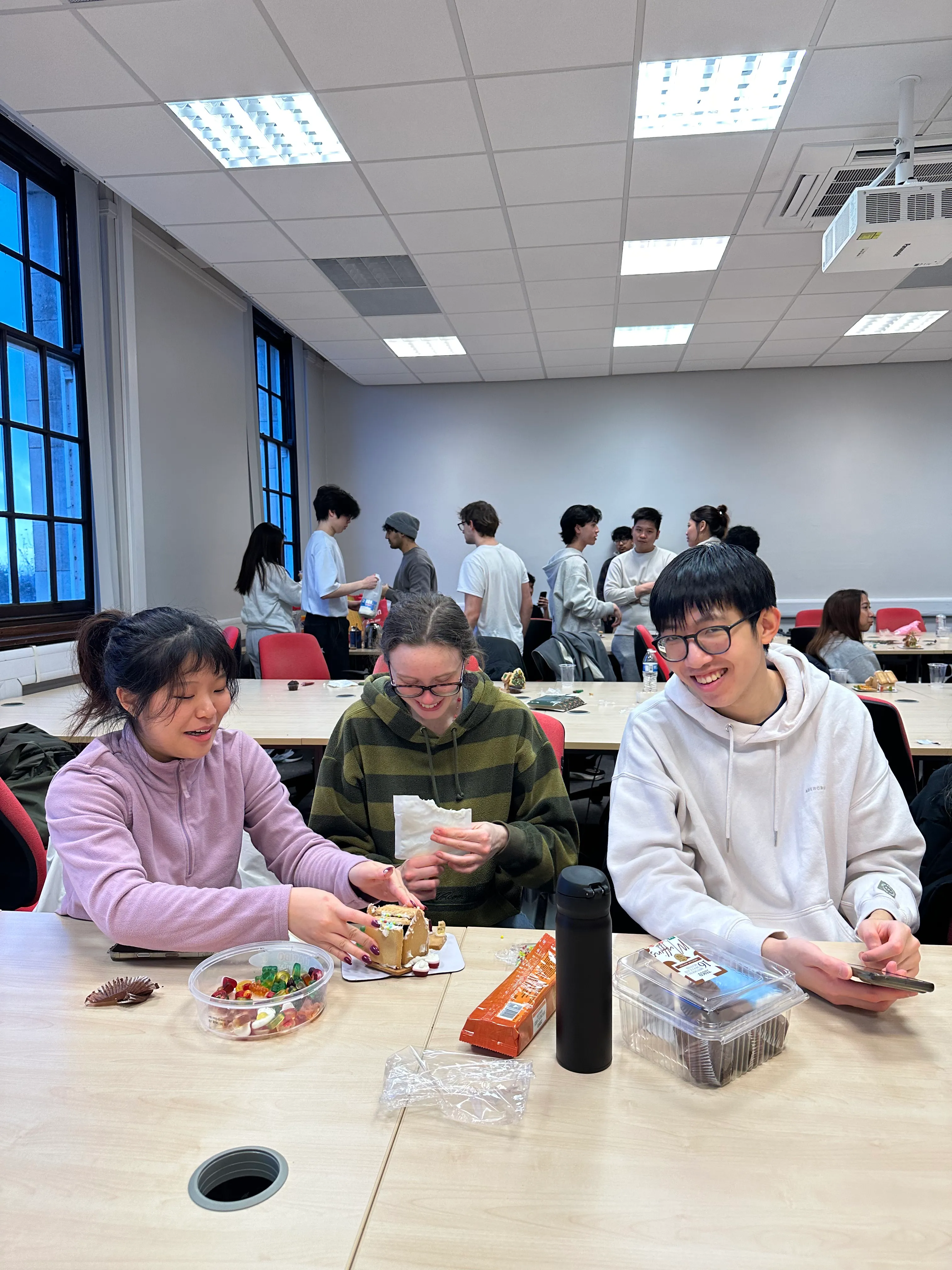 Cosy Winter Warmer - Image 21