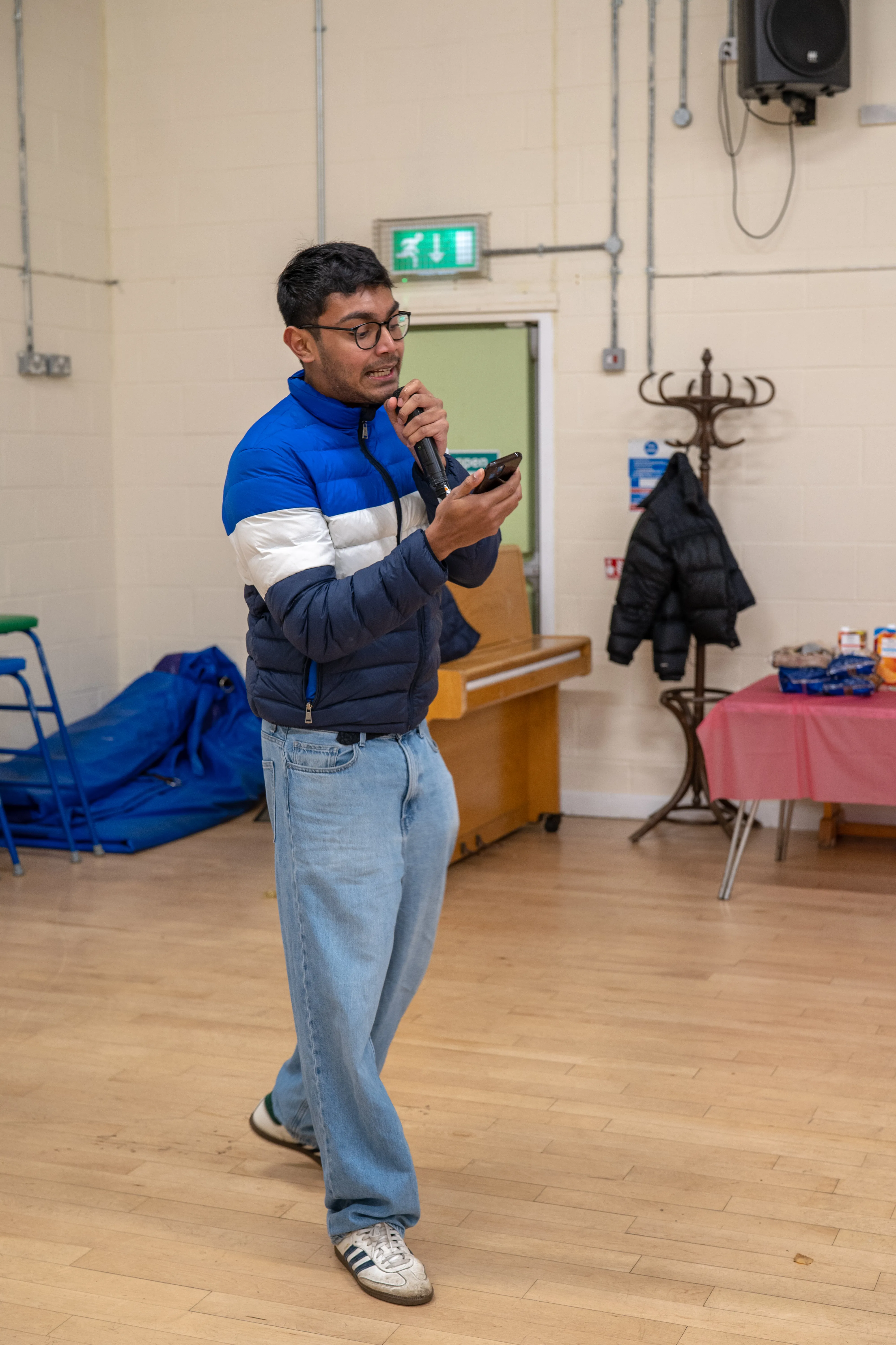 Winter Gathering - Image 13