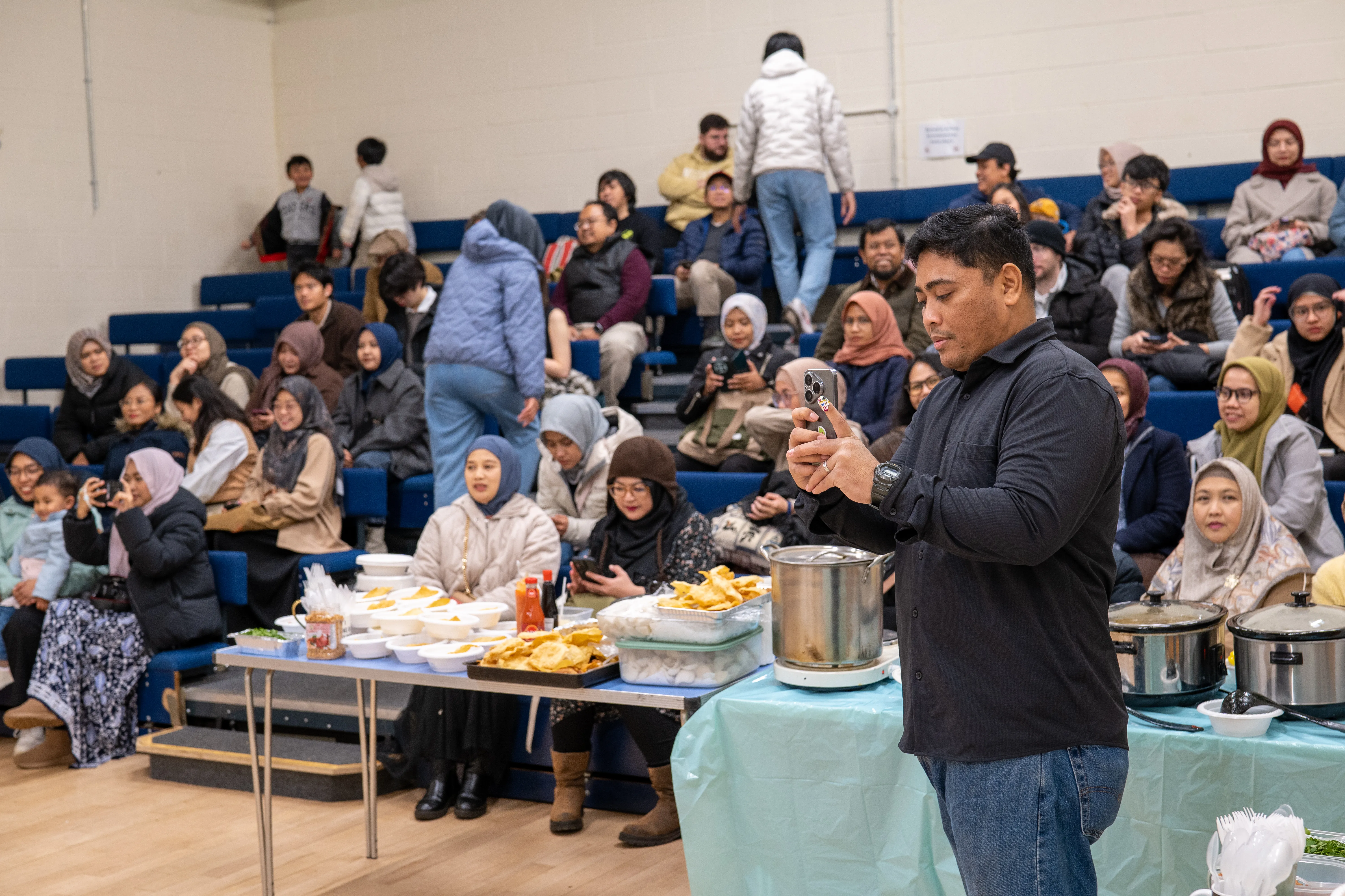 Winter Gathering - Image 16