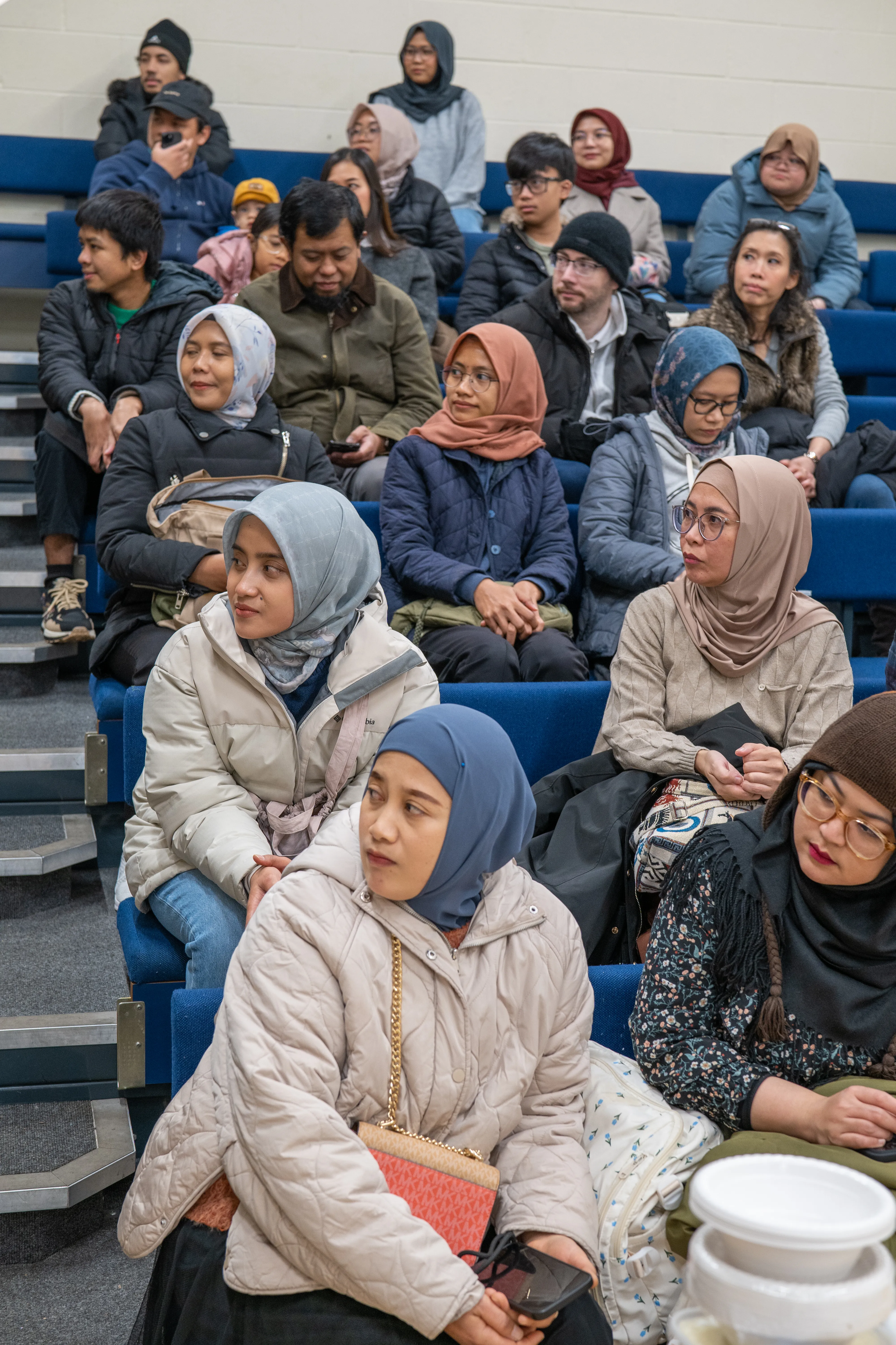 Winter Gathering - Image 22